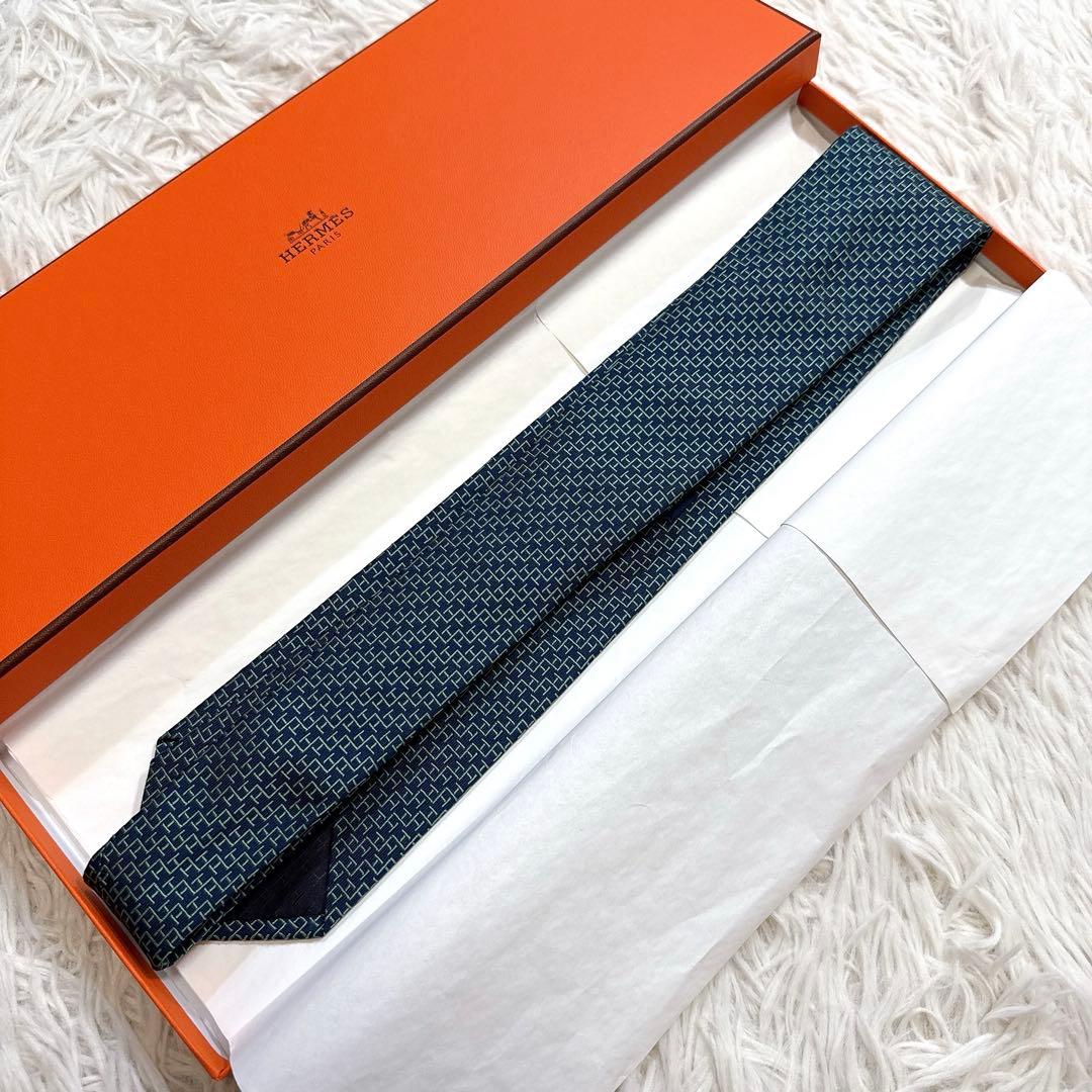 【未使用】HERMES ネクタイ H柄 シルク100% ネイビー グリーン