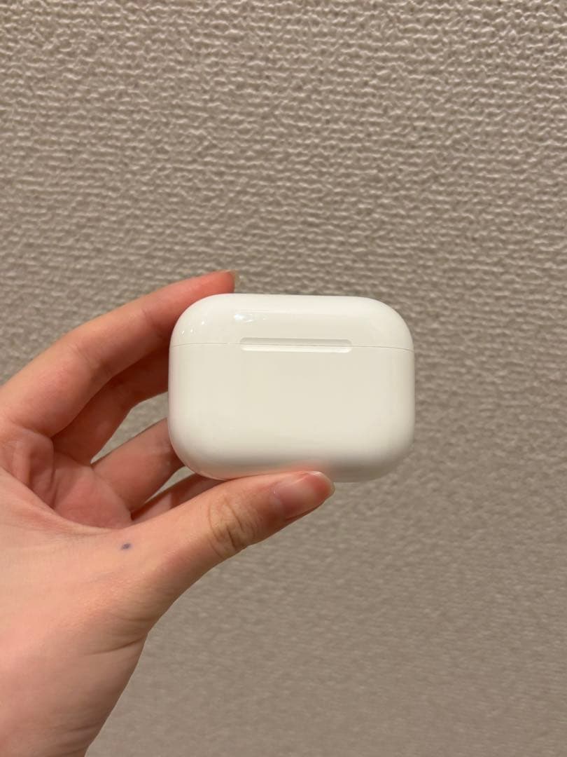 AirPods Pro 3 新品同等