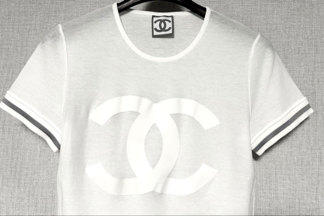 ビッグCCマーク入ライントップス ホワイトTシャツ 【未使用】