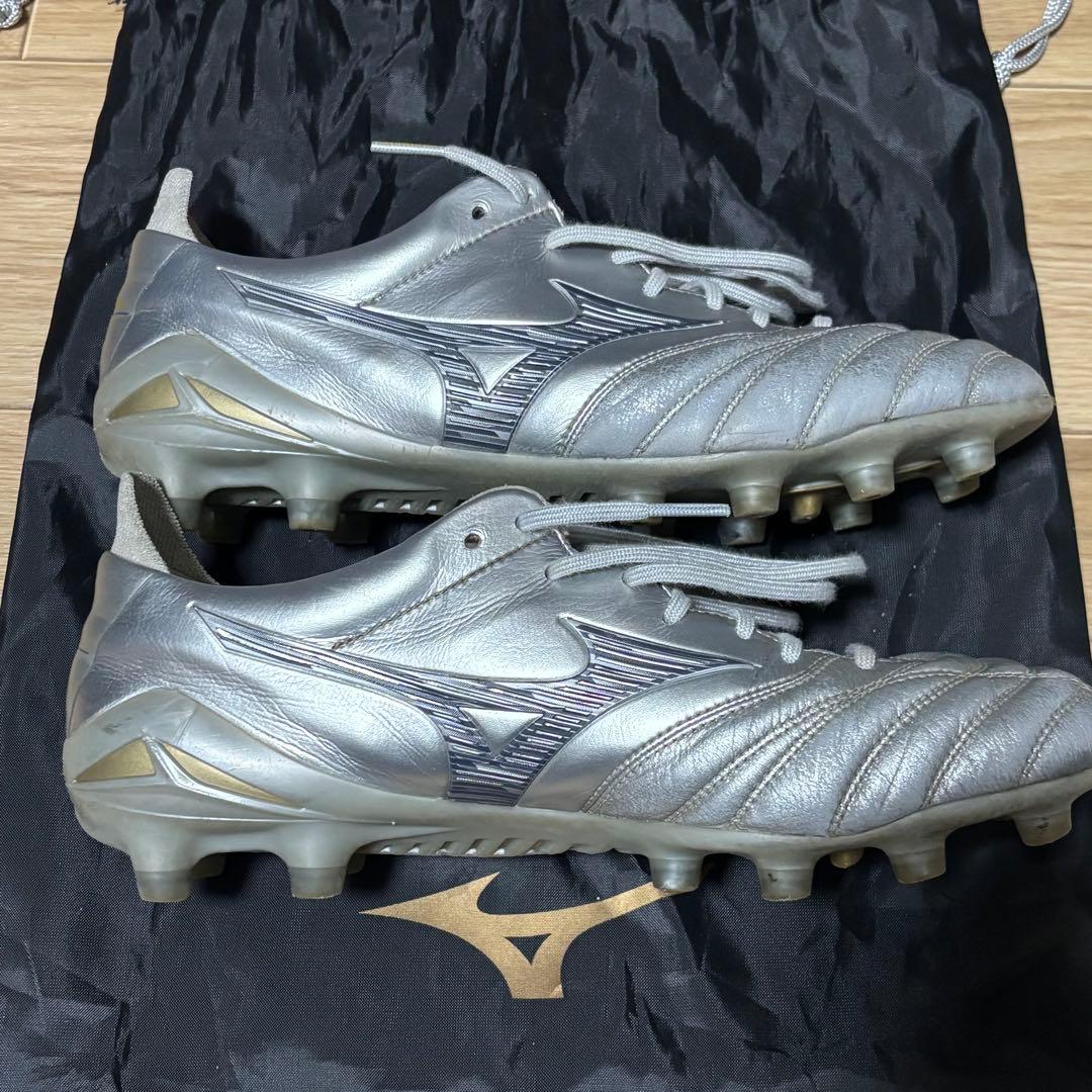 MIZUNO モレリアネオ4シルバー　26.0