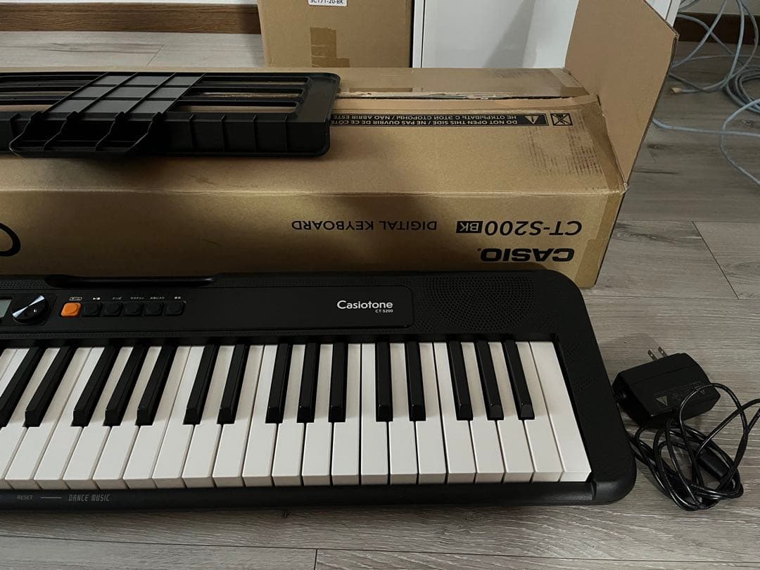 【美品】CASIO CT-S200BK Casiotone カシオトーン