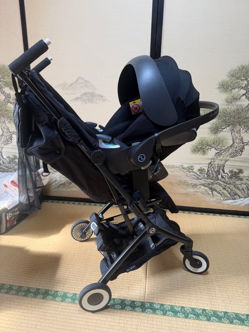 Cybex cloud Z2 i-Size ベースセット アダプター付　リベル