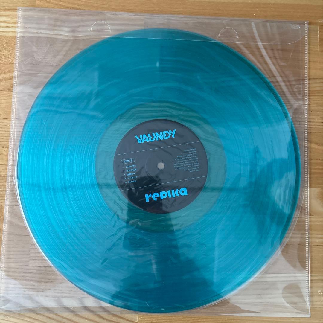 Vaundy replica レコード　メガジャケ付き