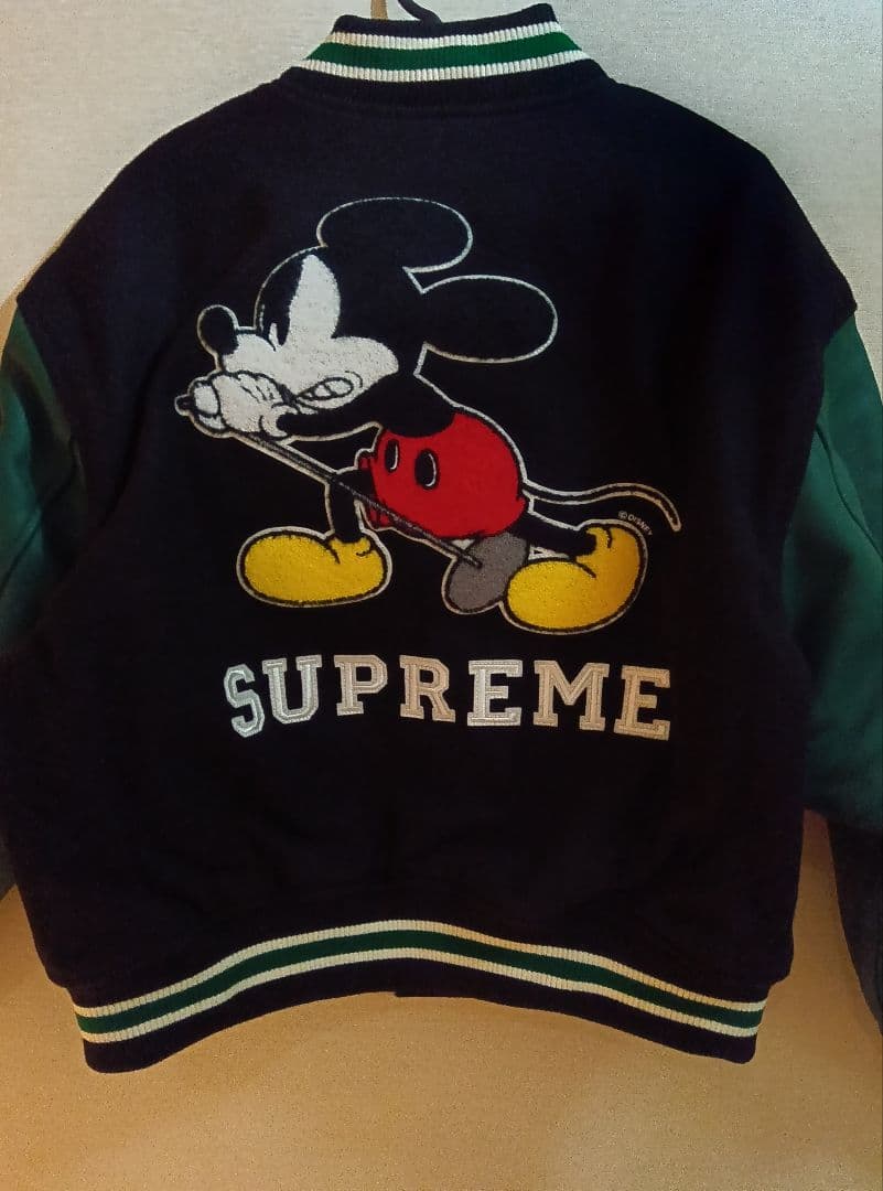 シュプリーム ナンバーナイン ミッキー スタジャン Мサイズ
