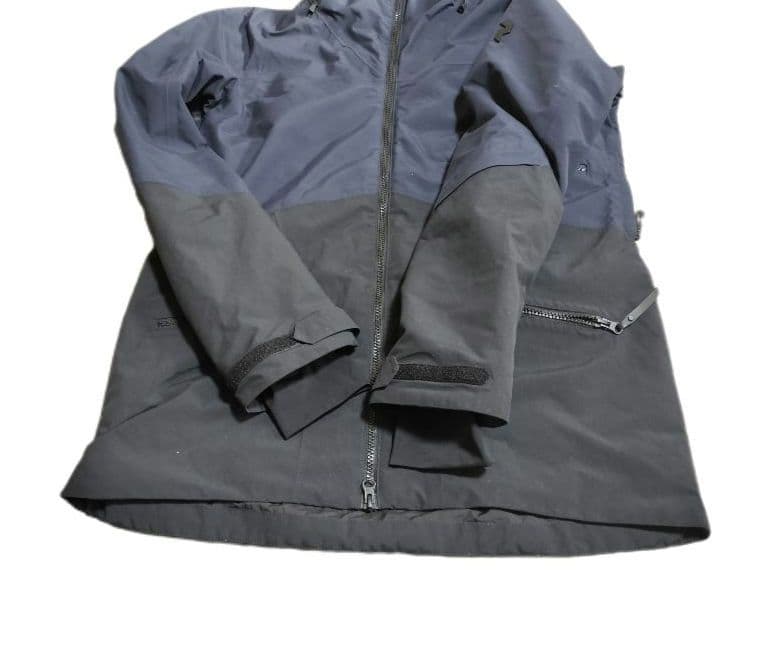 美品 PeakPerformance ジャケット バイカラー М AsiaL相当