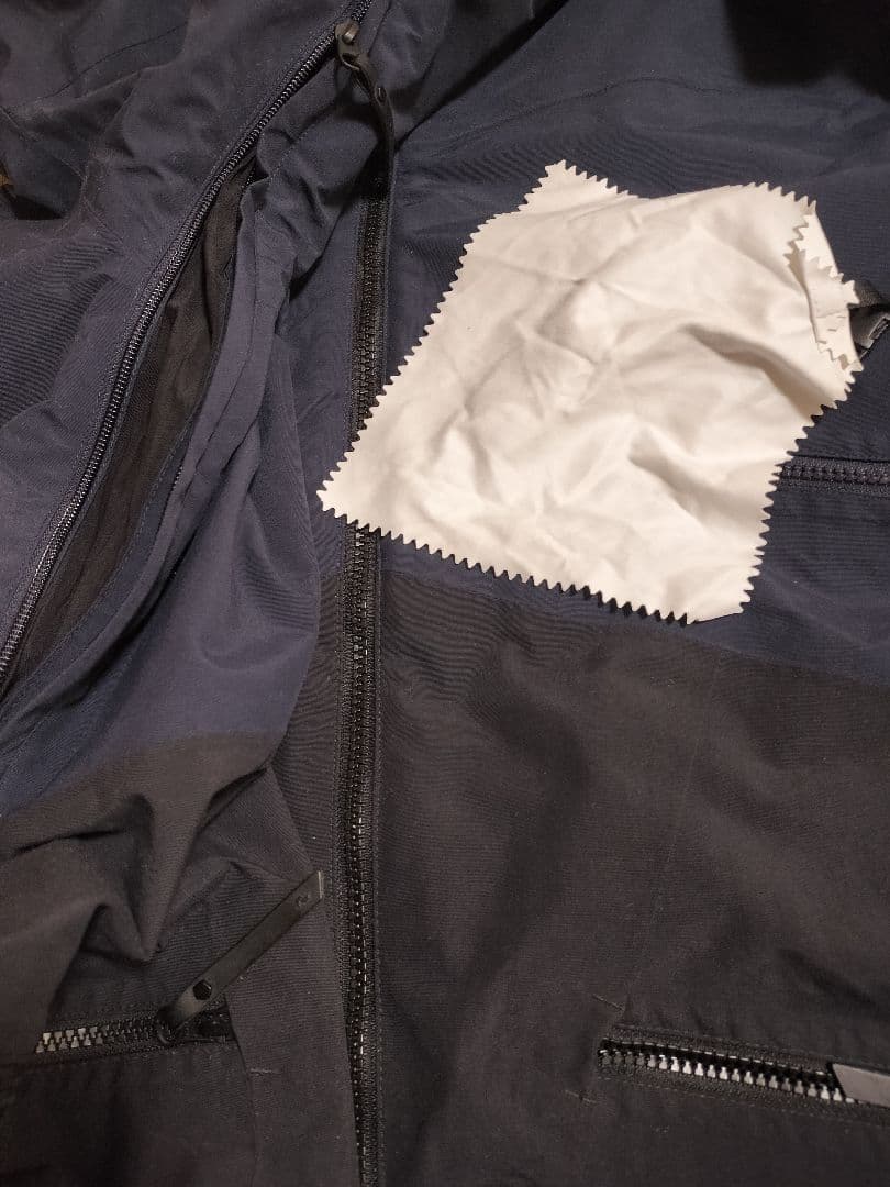 美品 PeakPerformance ジャケット バイカラー М AsiaL相当