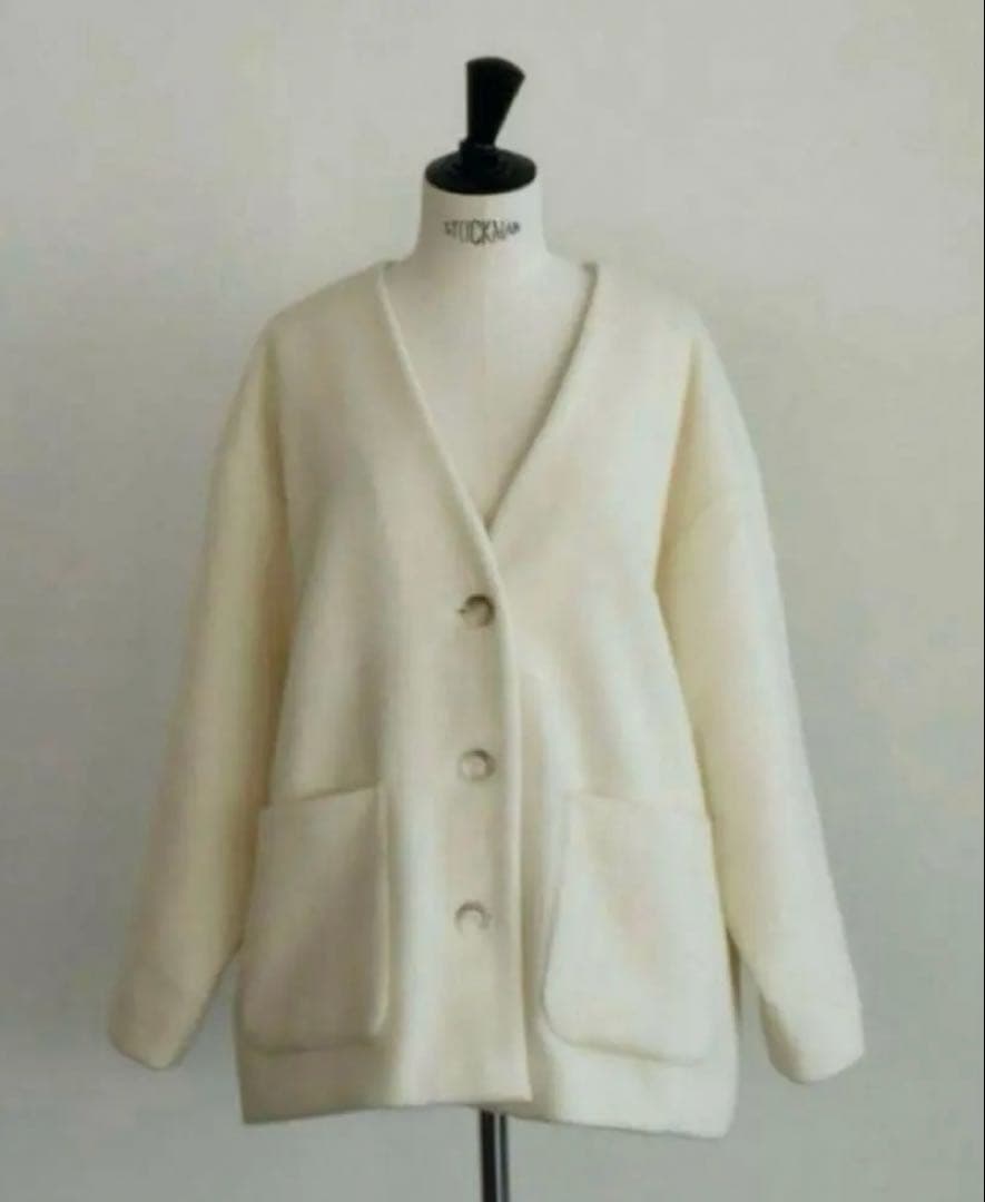 【未使用タグ付き】OHGA シャギーコーディガン　ホワイト