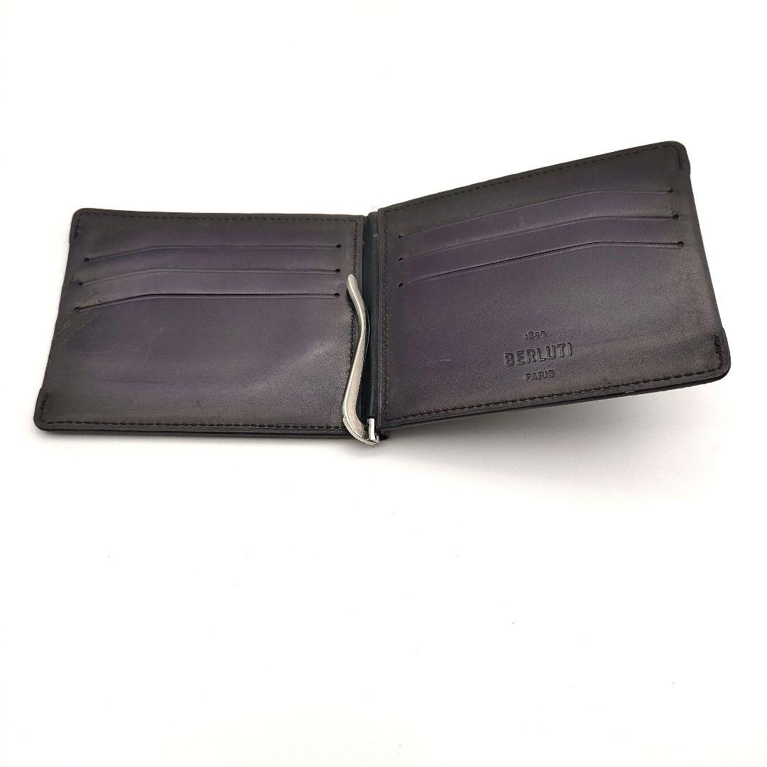 Berluti ベルルッティ カリグラフィ マネークリップ レザー メンズ