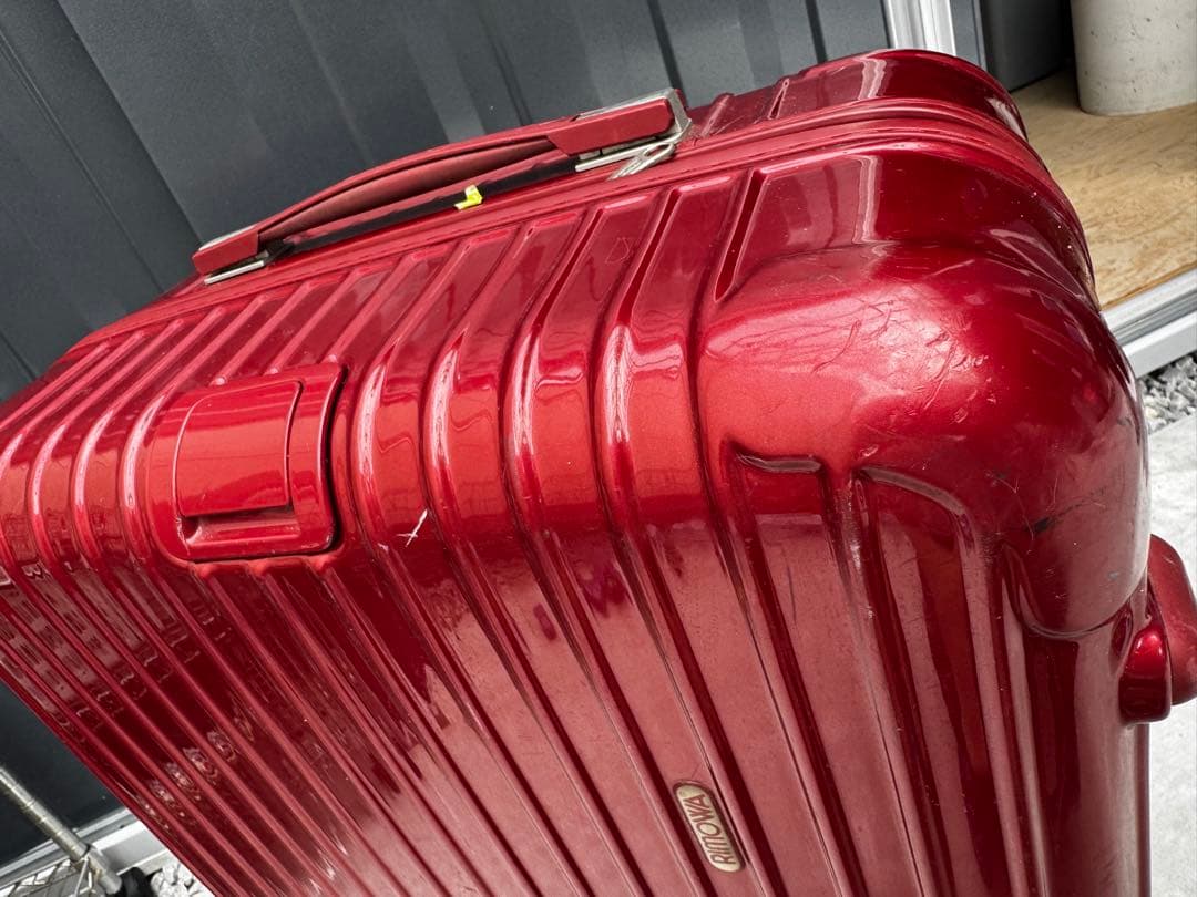 リモワ　サルサデラックス　63L 4輪