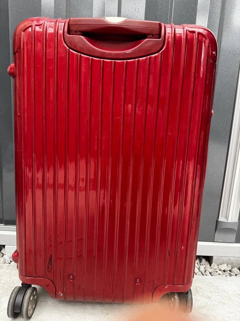 リモワ　サルサデラックス　63L 4輪