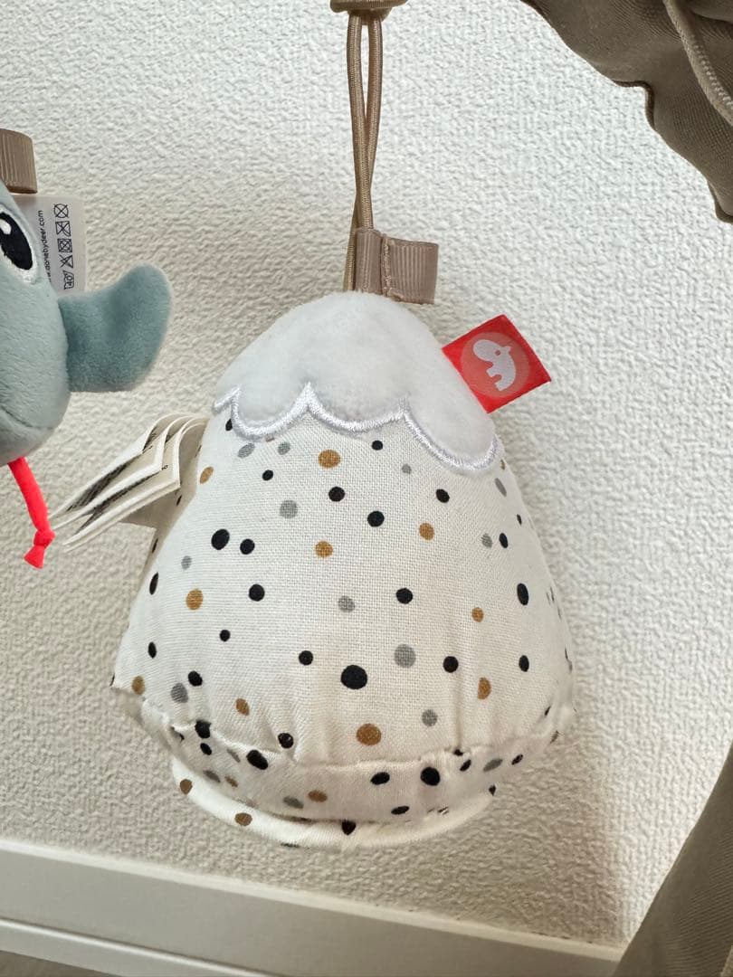 done by deer ダンバイディア アクティビティジム サンド