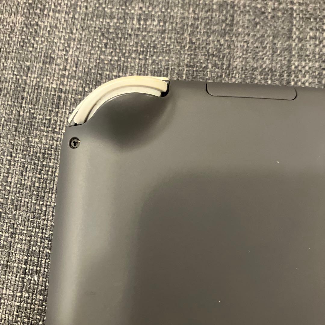 ゆ*ー様 Switch Lite グレー 本体のみ 動作確認済み カバー付き
