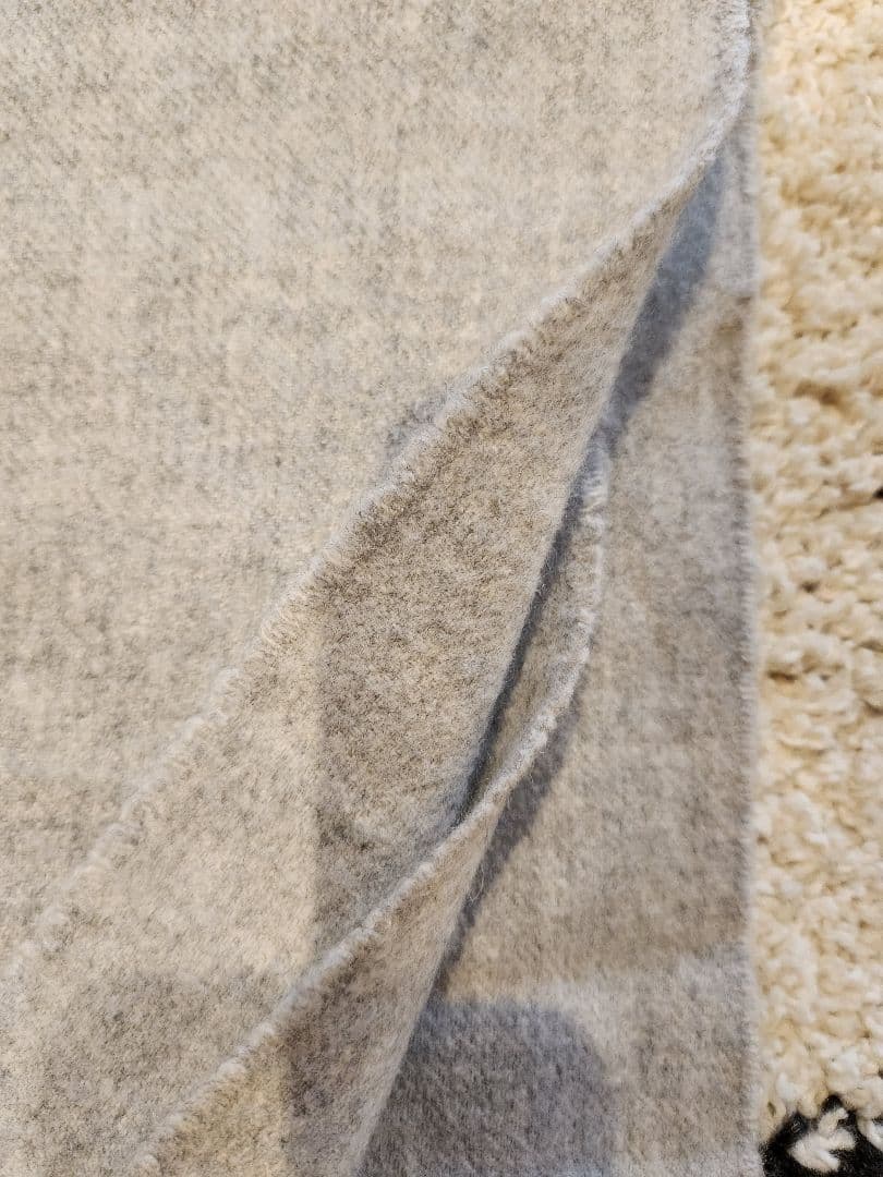 Johnstons of Elgin カシミヤ マフラー グレー