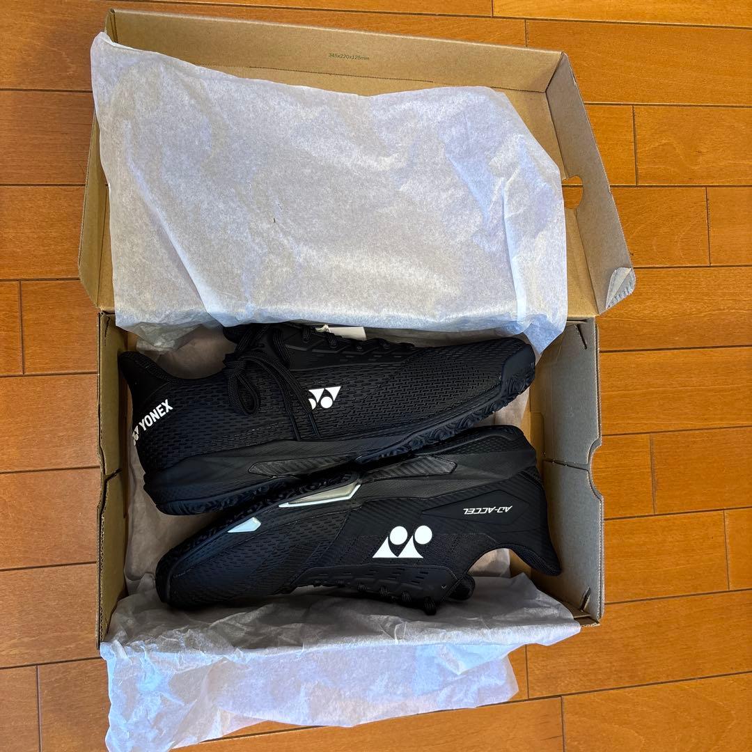 【新品未使用】ヨネックス　パワークッション　アドアクセル　メンGC 28.5cm