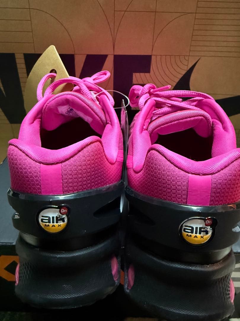 Nike エアマックス dn8 ピンク スニーカー