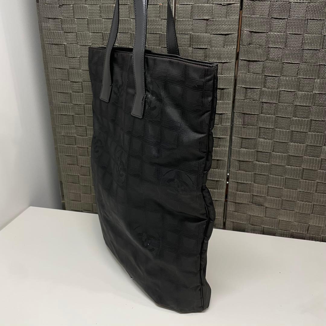 け*)様 CHANEL ニュートラベルライン　ブラック トートバッグ