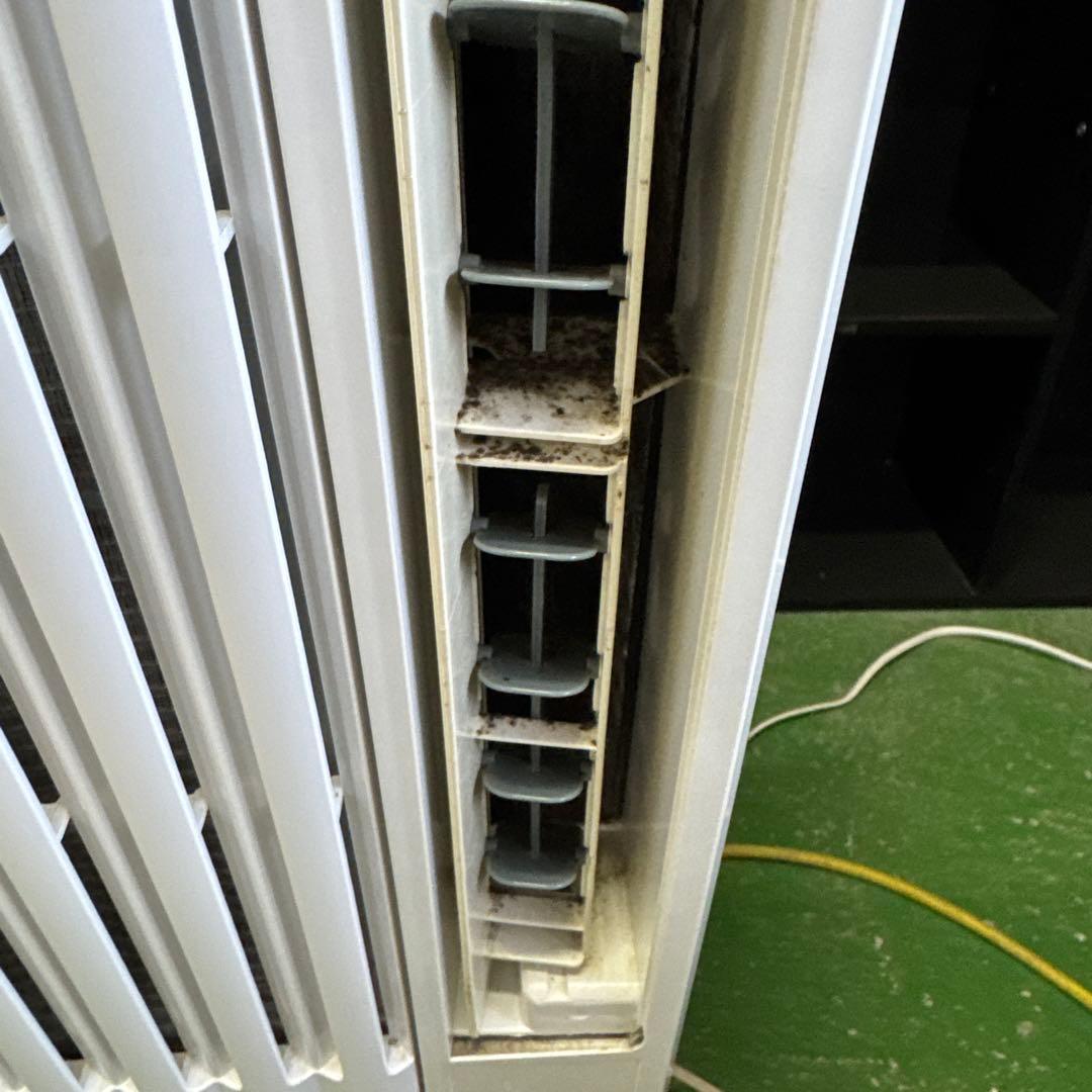 カ*梅様 コイズミ窓用エアコン　kaw-1673