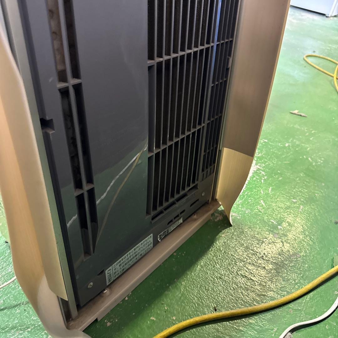 カ*梅様 コイズミ窓用エアコン　kaw-1673