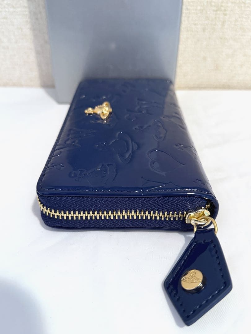 【新品未使用】Vivienne Westwood 長財布 ブルー 大人気