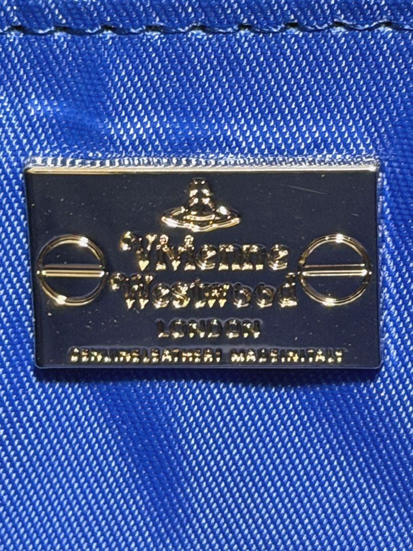 【新品未使用】Vivienne Westwood 長財布 ブルー 大人気