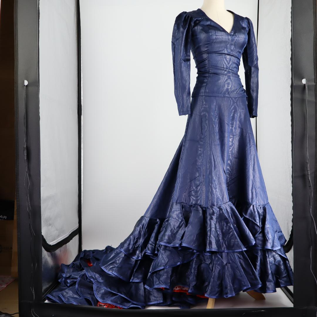 【美品 フラメンコ衣装】光沢ネイビー×柄 ブラウス バタデコーラ ファルダ