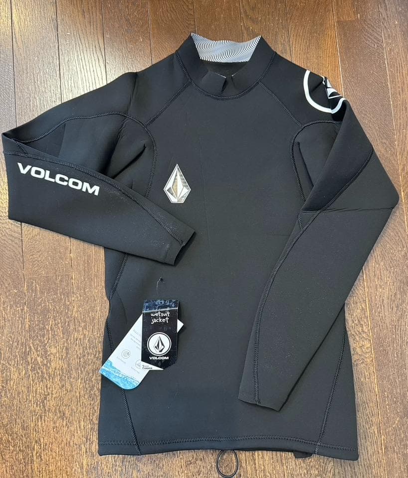 試着のみVOLCOM 長袖タッパ　2MM ネオプレン　メンズ　USM 日本L