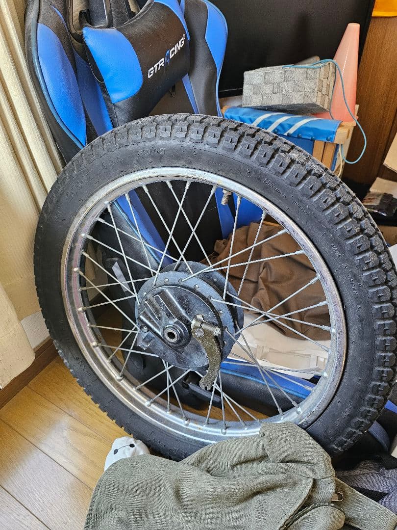 CT110ハンターカブFホイール　エイプ流用できます