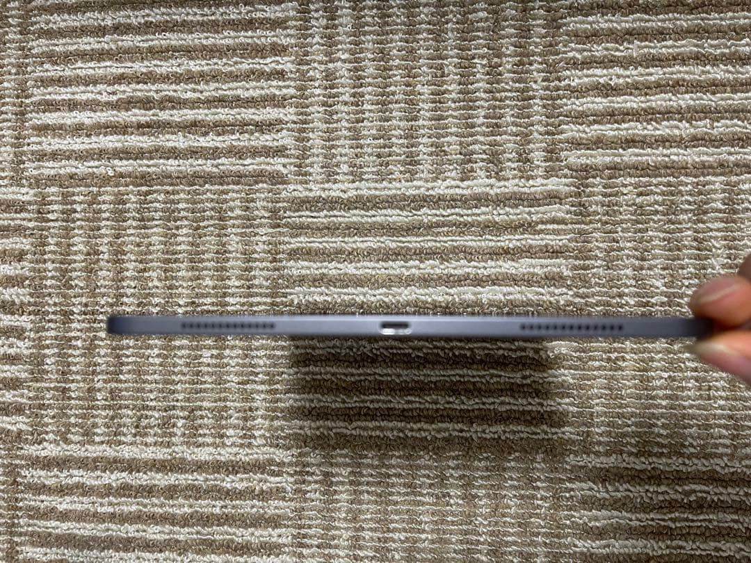 Apple iPad Pro 11インチ (第2世代) スペースグレー