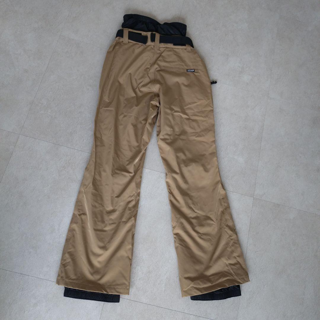 新品未使用　スノーウェアXSレディース