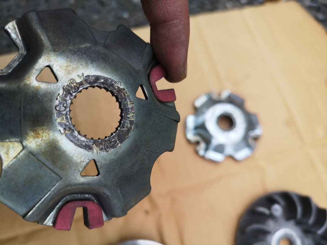 V100 カメレオンファクトリー まとめ売り