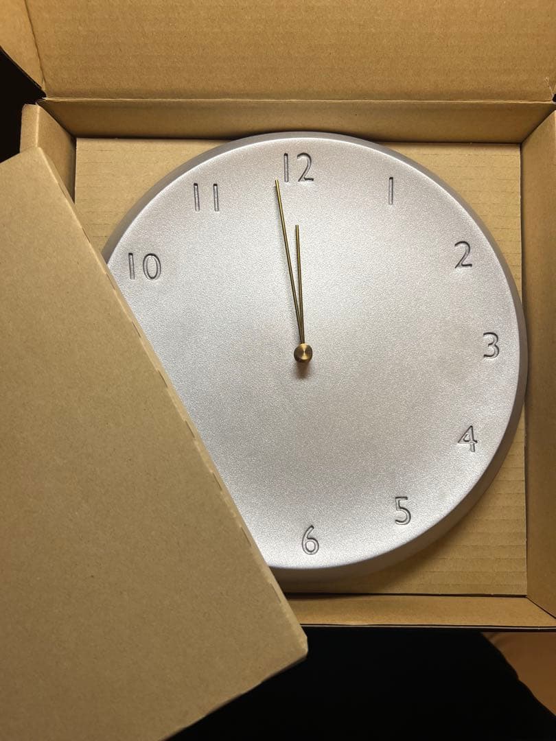 HONOR アルミ鋳物時計 Crater Clock【値下しました】