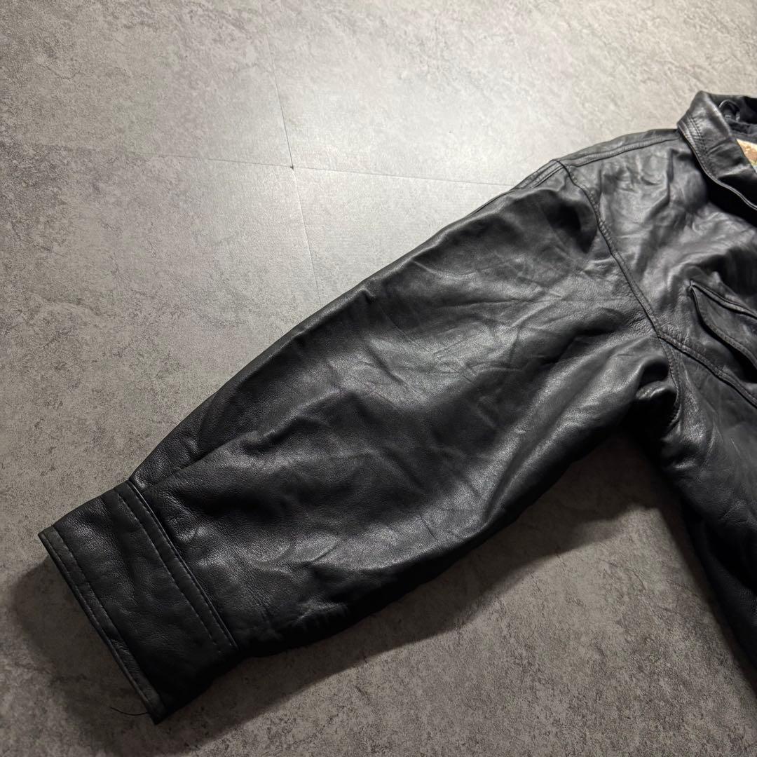 【80s vintage】フライトジャケット　A-2 ボンバー　本革　短丈　黒