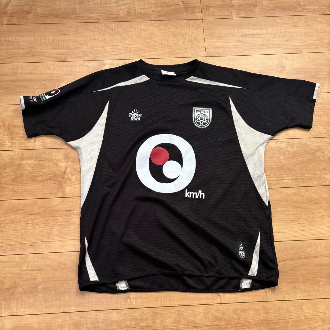 PEPPE RONI PFC サッカーシャツ 黒 shukyu magazine