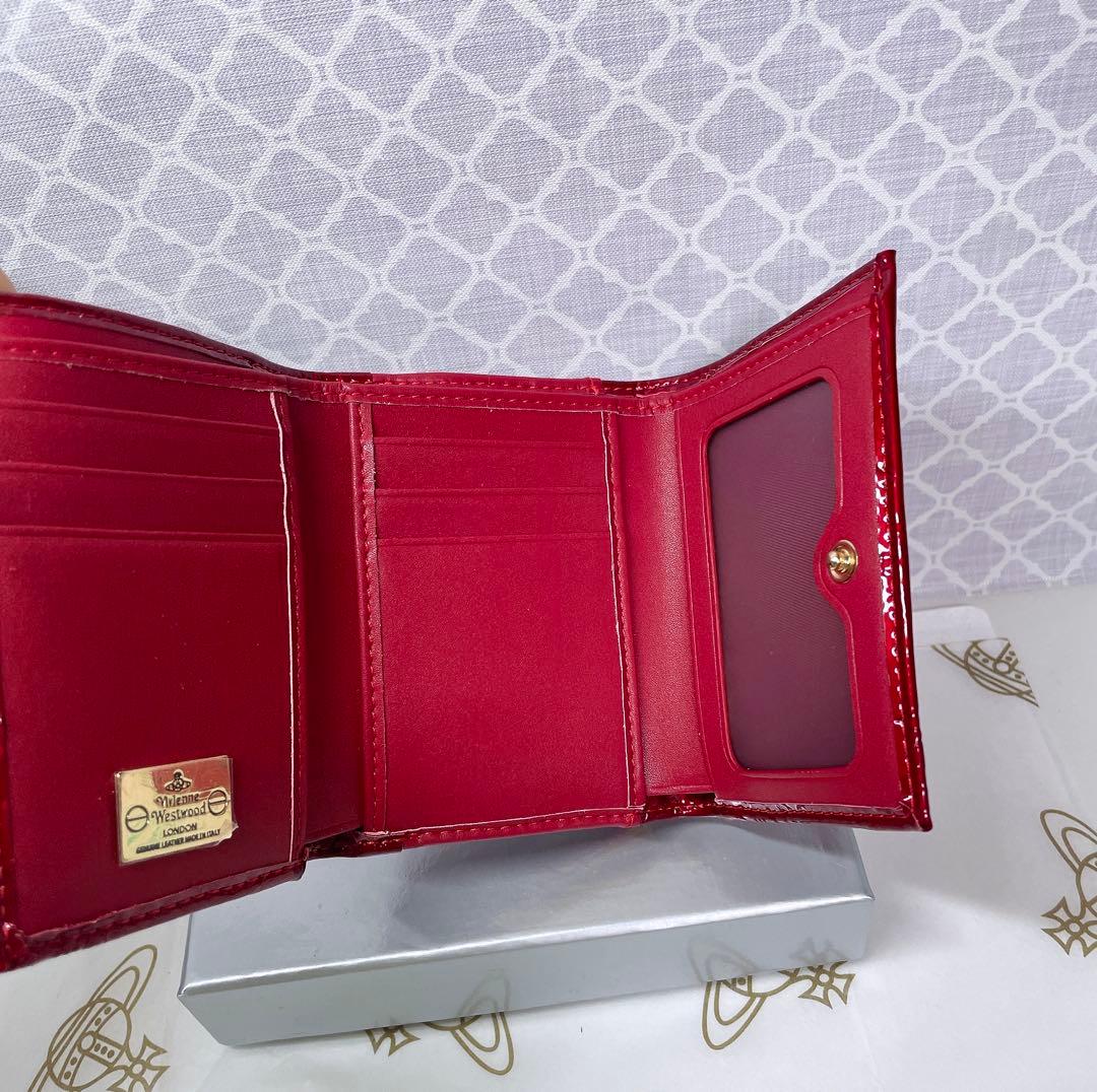 【大人気✨️ショッパー付き】新品 Vivienne Westwood エナメル 赤