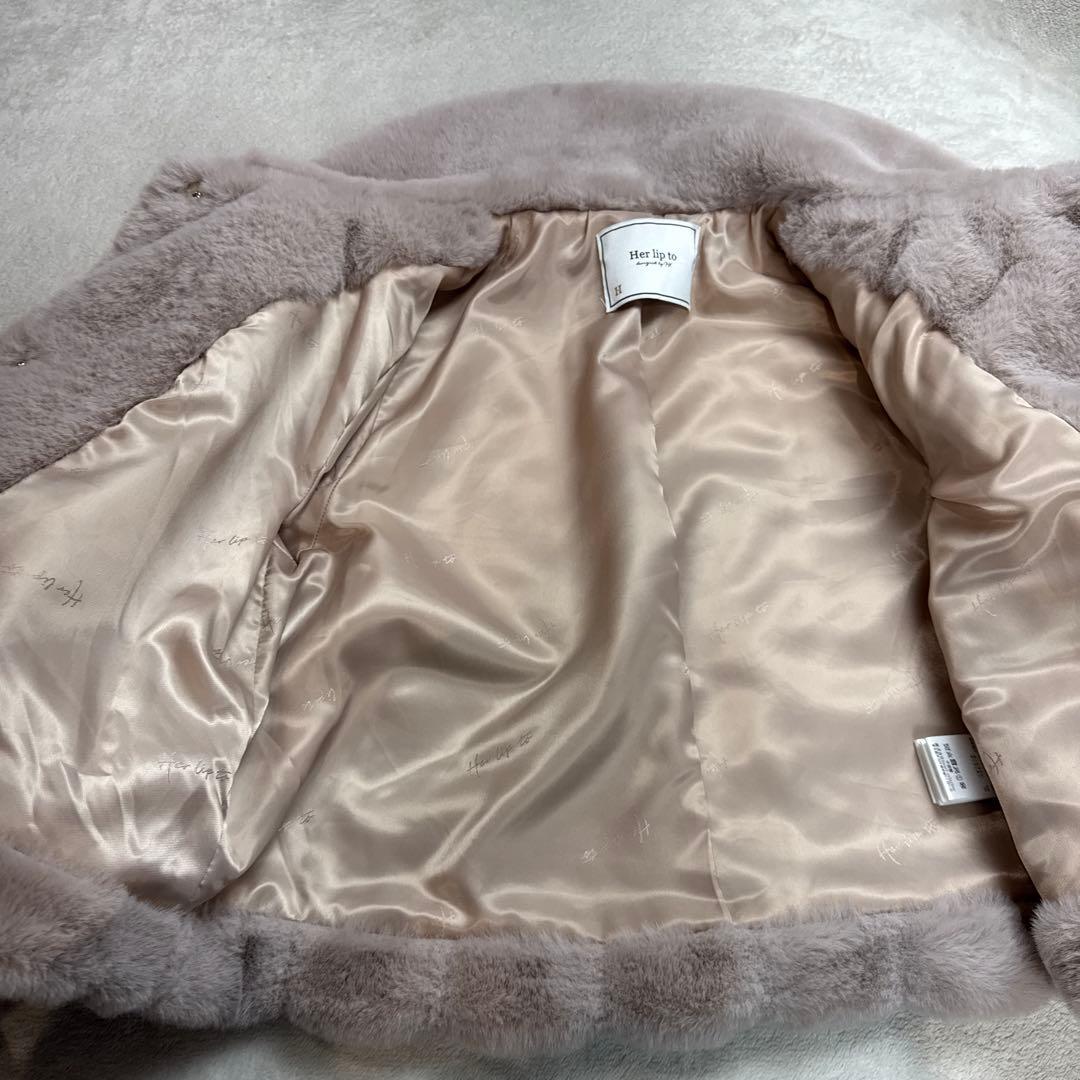 Herlipto Winter Love Faux Fur Coat Sサイズ