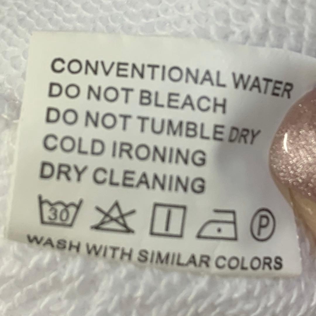 ililil フリルパーカー　天使界隈