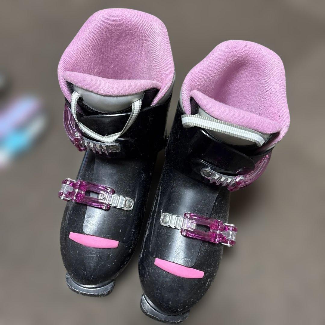 スキーセット ピンク ブラック130センチ　ブーツ24センチ