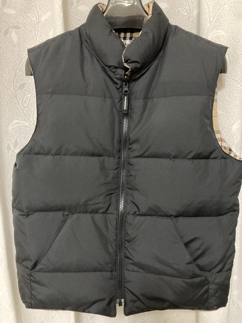 リバーシブル ダウンベスト 黒 チェック柄