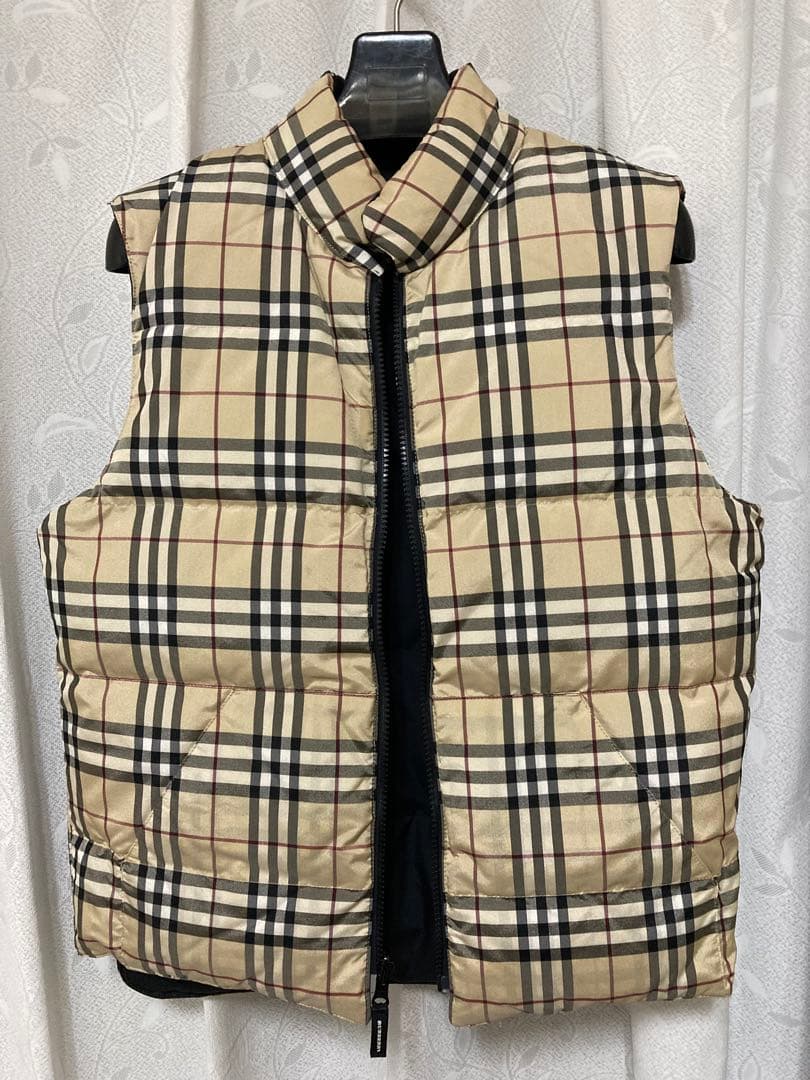 リバーシブル ダウンベスト 黒 チェック柄
