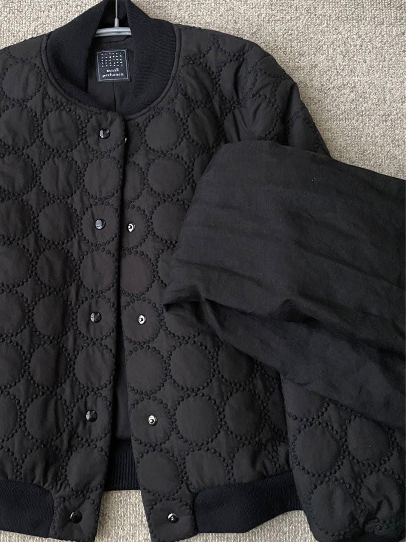 mina perhonen タンバリン中綿ブルゾンネイビー