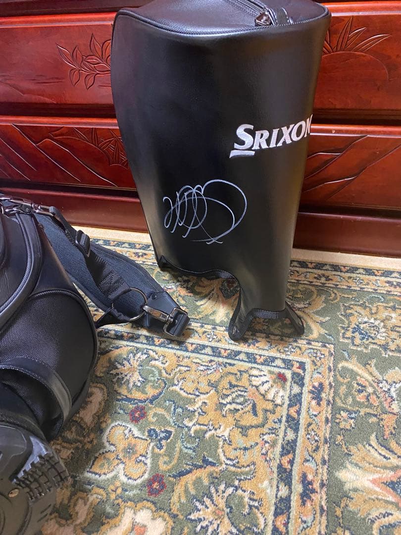 ≪新品希少：ダンロップ スリクソン 限定プロモデル10型 キャディバッグ≫