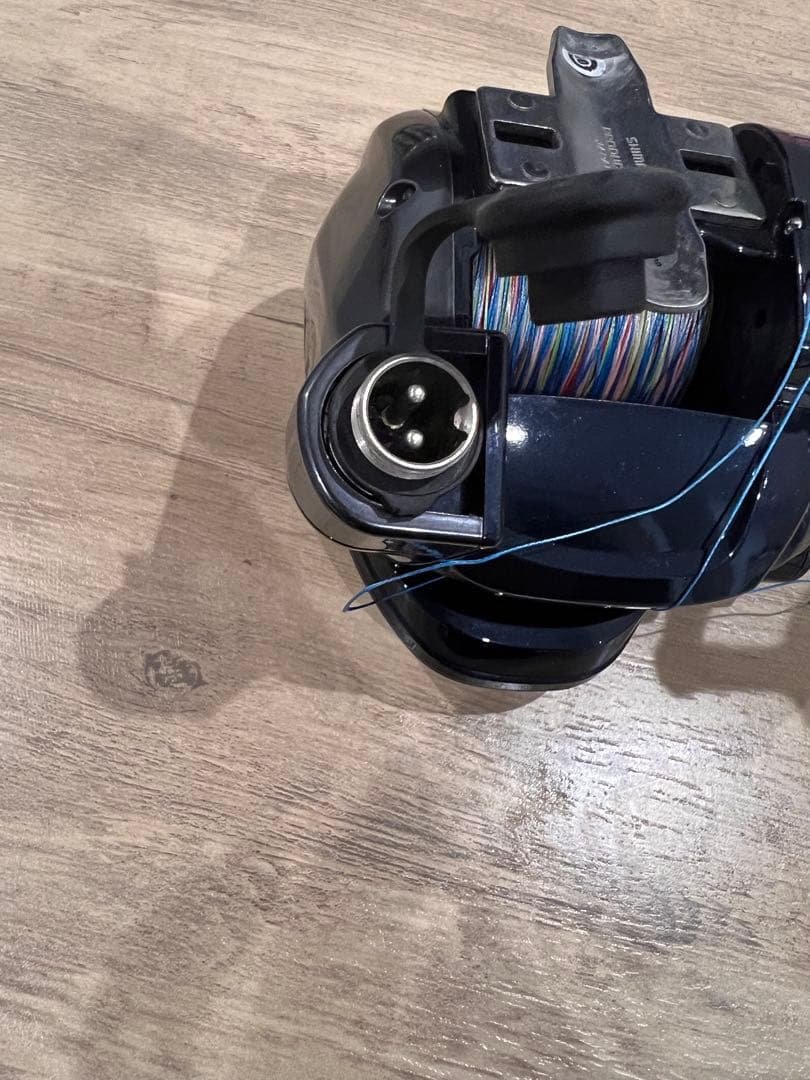 ゆ*あ様 送料込み！！シマノ 22 フォースマスター 3000 電動リール　落と