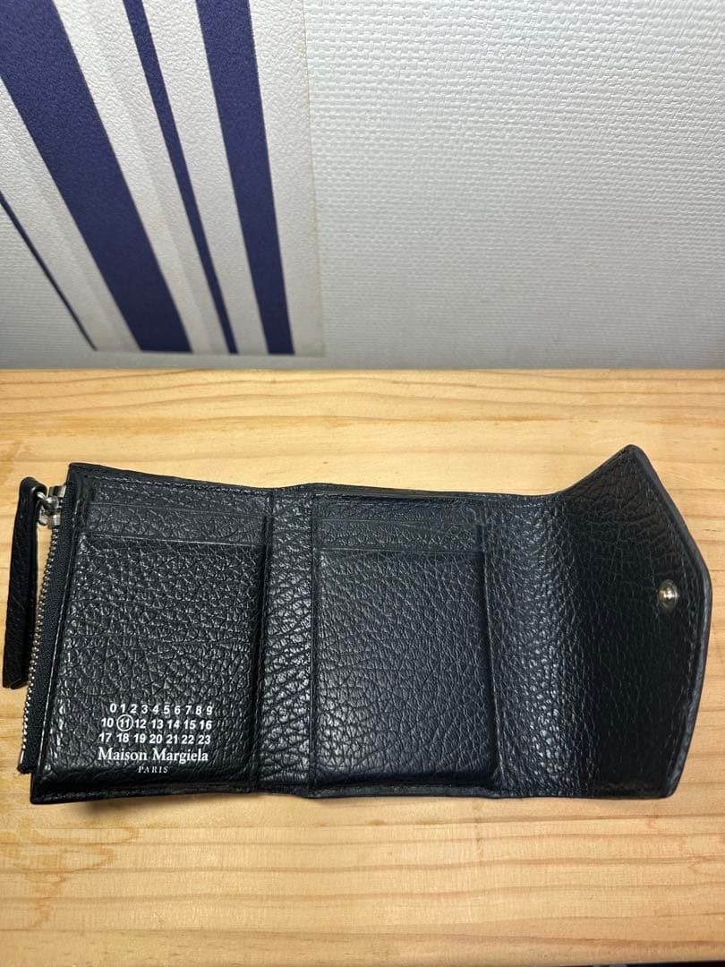 Maison Margiela（メゾン マルジェラ）　三つ折り財布