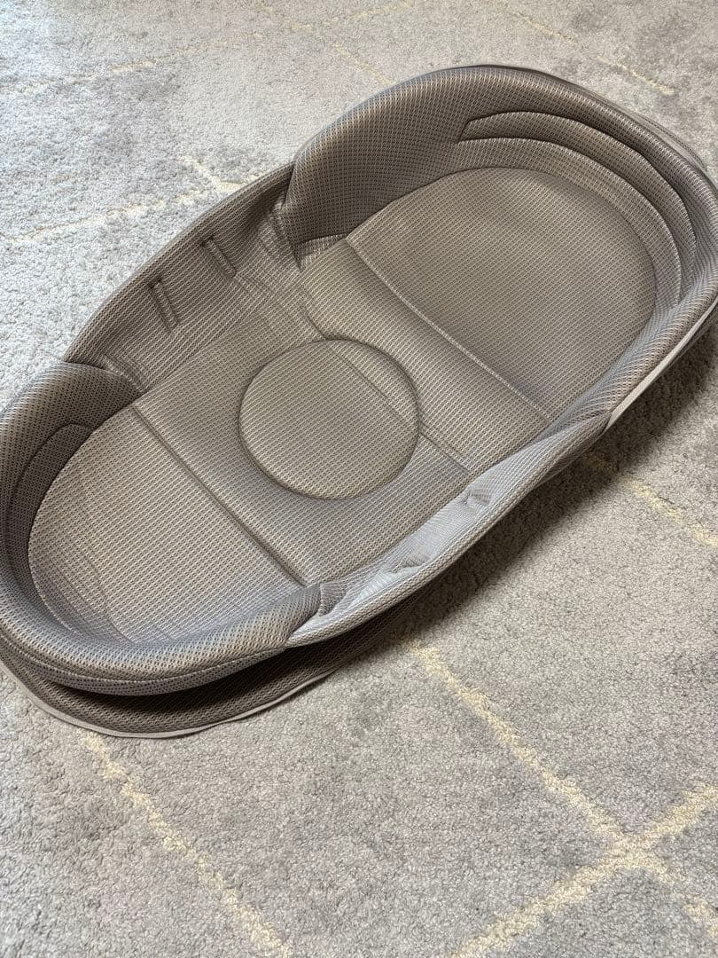 neomamaism ネオママイズム　ベッドインベッド　グレー