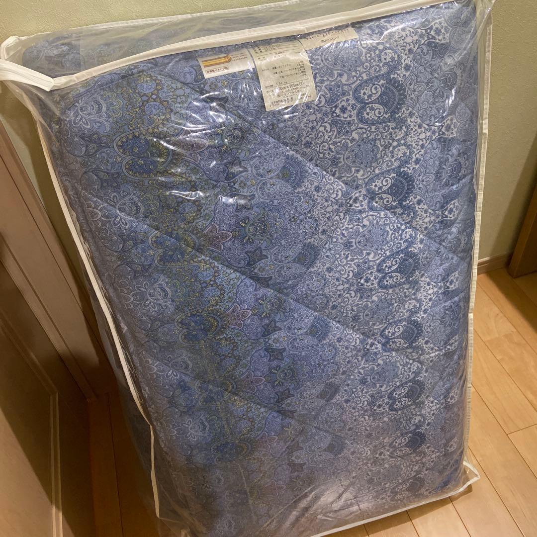 西川リビング　Sleepform 敷き布団 シングル