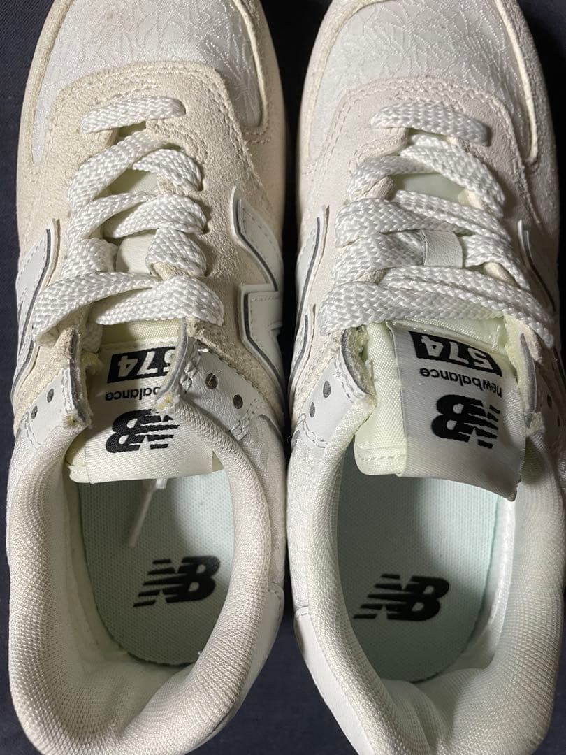 新品23cmニューバランス newbalance 厚底スニーカー574+