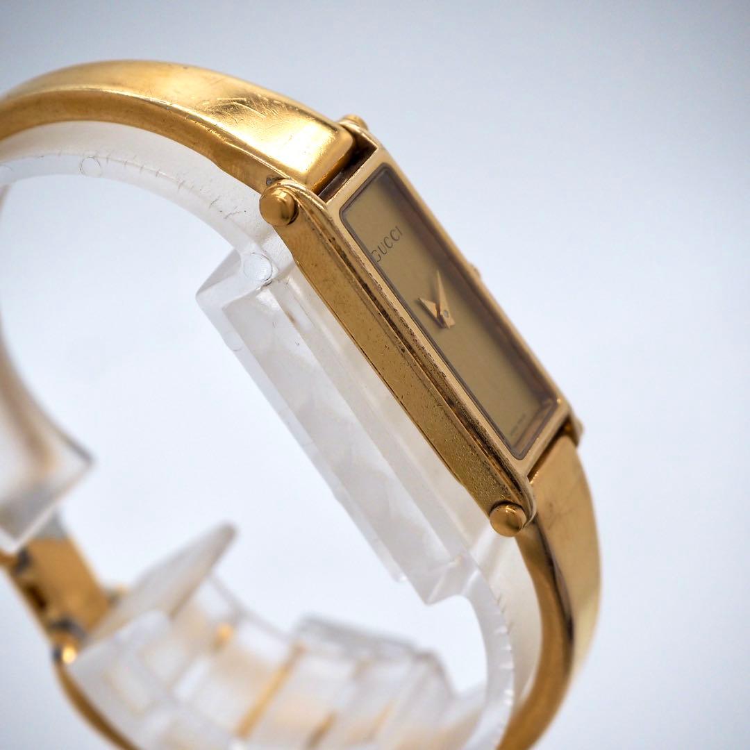 728 GUCCI 時計　箱付き レディース ゴールド 1500L バングル