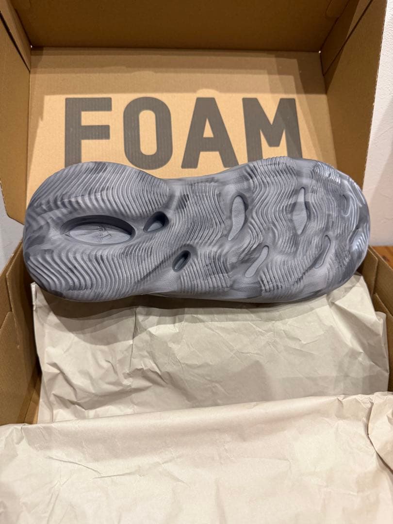 靴 adidas yeezy foam runner 28.5cm