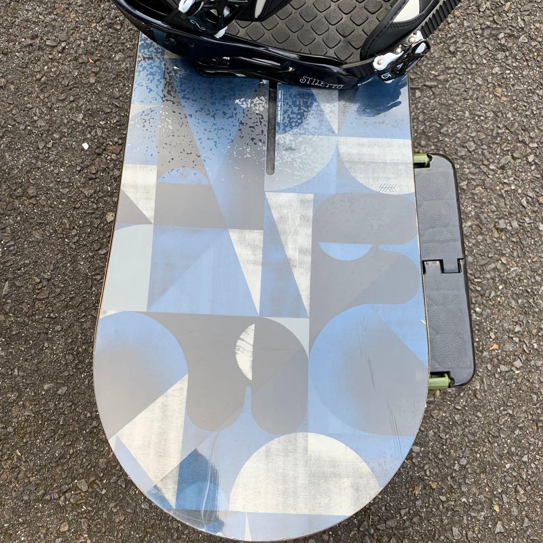 美品 スノーボードセット BURTON CRASH 145cm