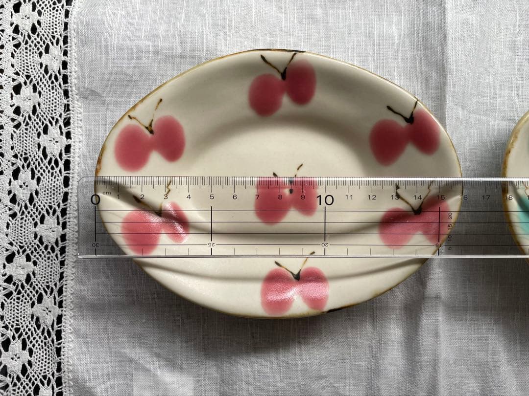 め*ち様 石木文　いしきふみ　てふてふ　オーバル皿　未使用